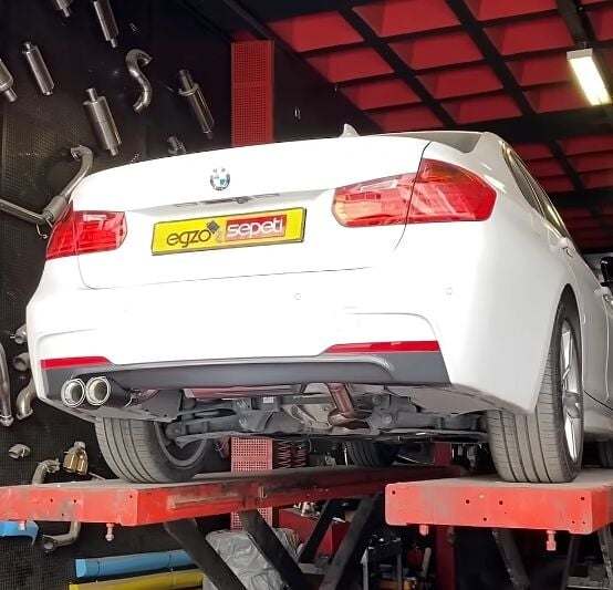 Bmw F30 3.16 / 3.20 Kumandalı Performans Egzoz Sepeti Kiti ve İtal M Karbon Egzoz Ucu