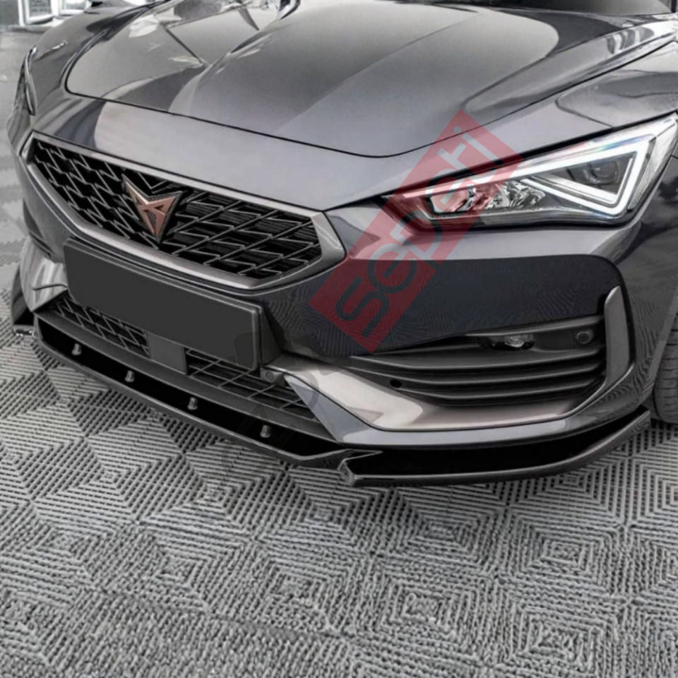 Cupra Leon Ön Lip Pianoblack