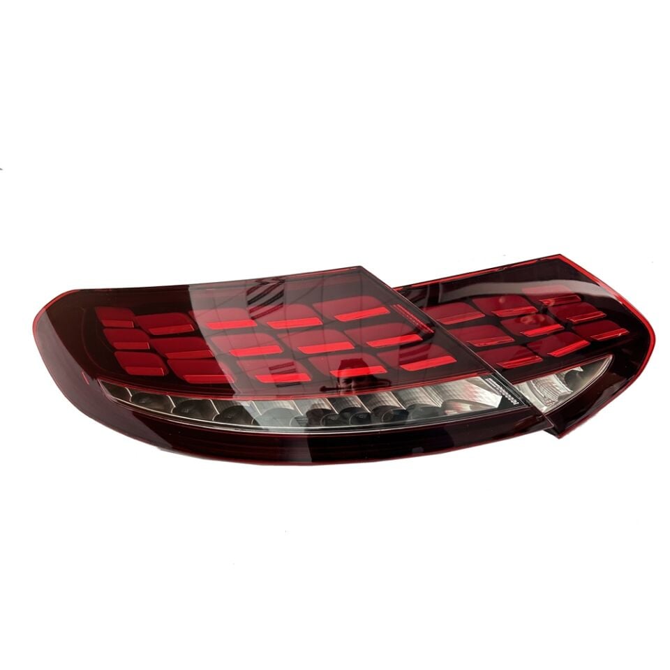 W205 C COUPE TO S COUPE LOOK KIRMIZI STOP SETİ