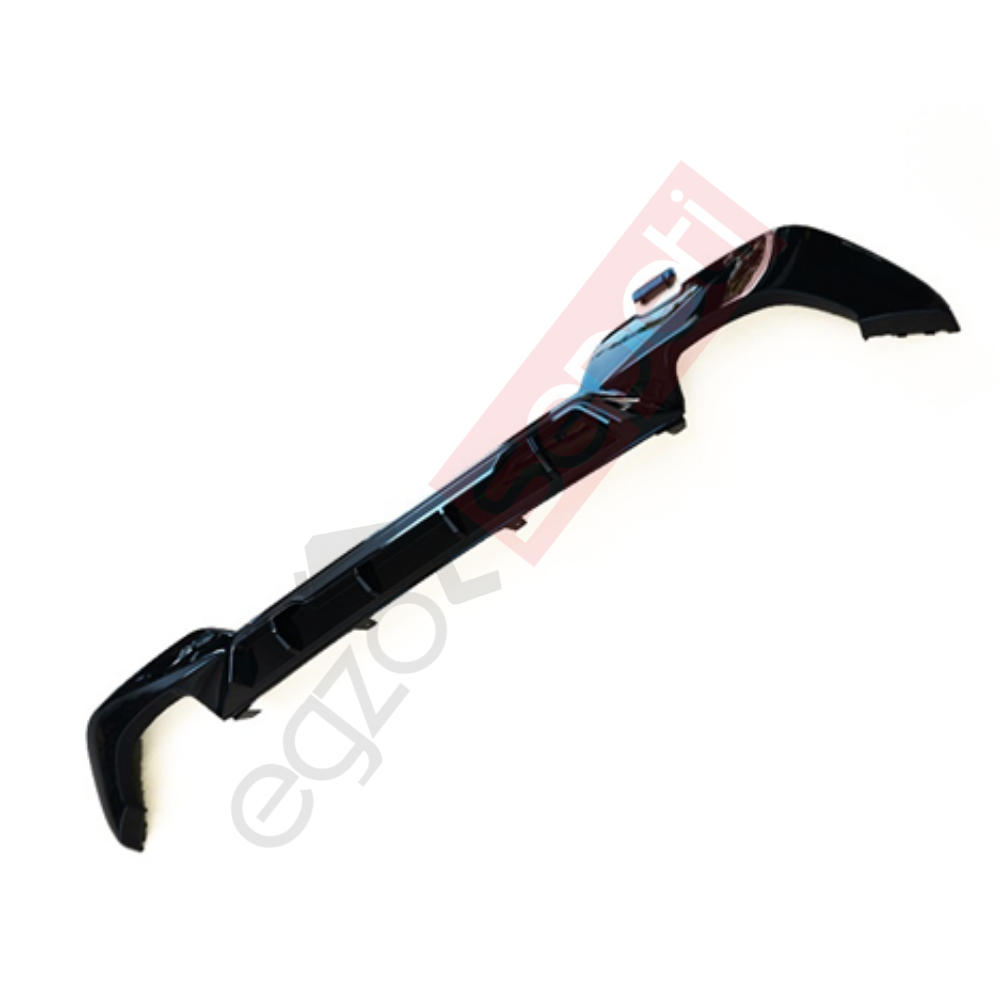 Bmw G22 Difüzör 4.40 Piano Black Competition 'Braketli'