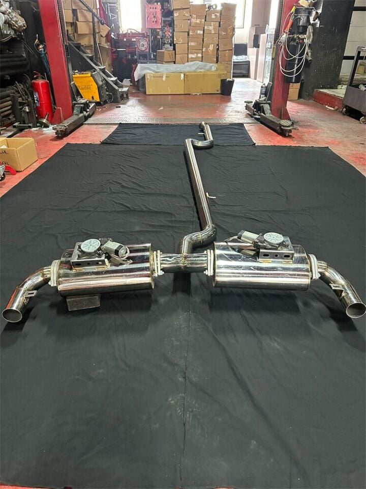 Bmw G23 70 mm Krom Borular ve Krom Flanşlı Çift Yassı Varex