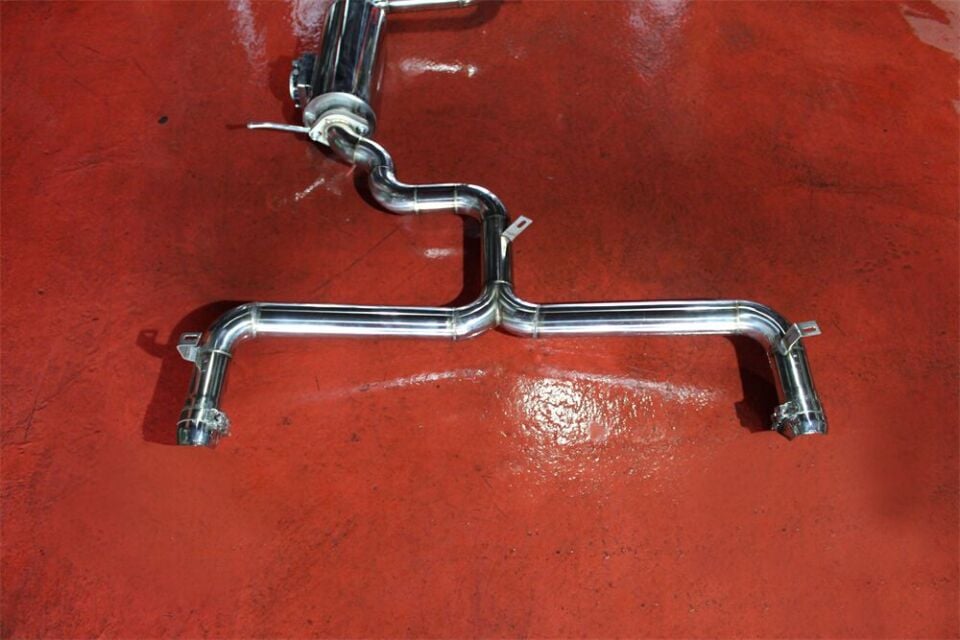 Audi A3 1.4 / 1.5 Benzinli Krom Flanşlı Varex 60 mm Krom Borularla Krom Kit