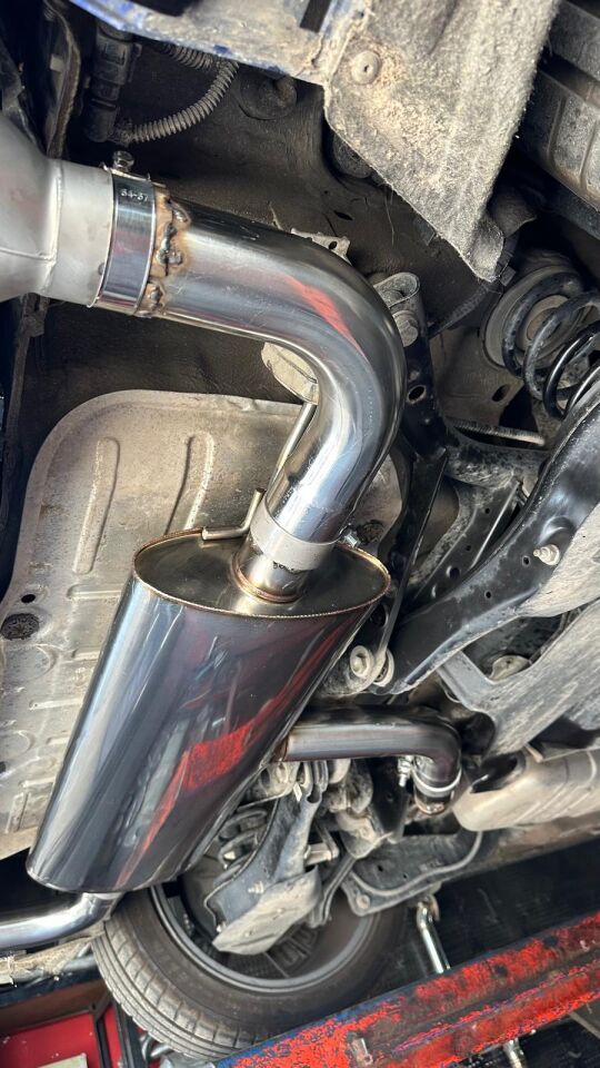 Volkswagen Golf 8 İçin  Arka Susturucu Sağ Sol Krom