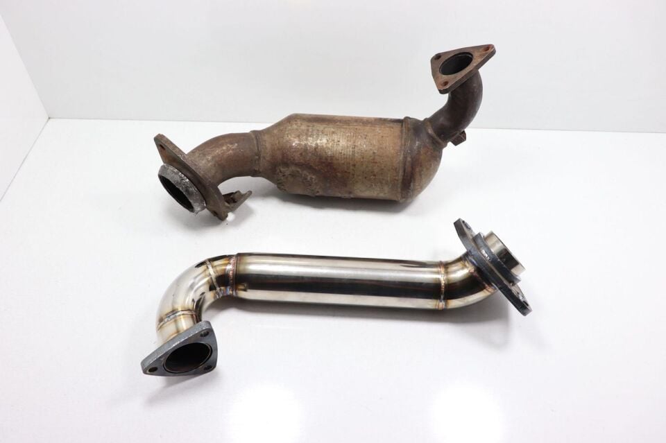 TOYOTA AURİS 1.4 DİZEL DOWNPİPE