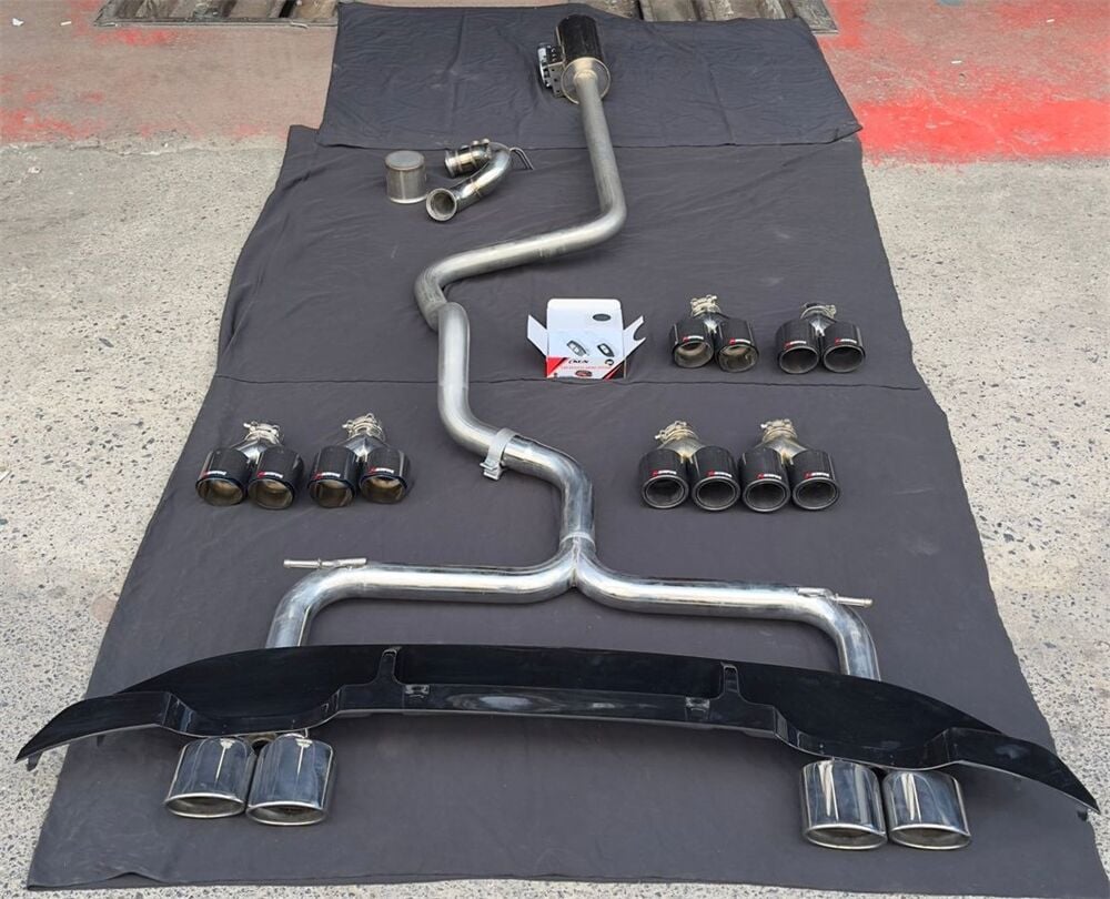 VW Golf 7 1.6 Dizel Mat Krom R Set Ve İthal Difüzör