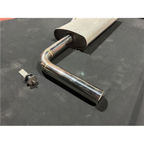 VW Scirocco İçin Sag Ve Sol Egzoz Özel Üretim Susturucu + Sag Ve Sol Baglantı Ekipmanları Takım Halinde