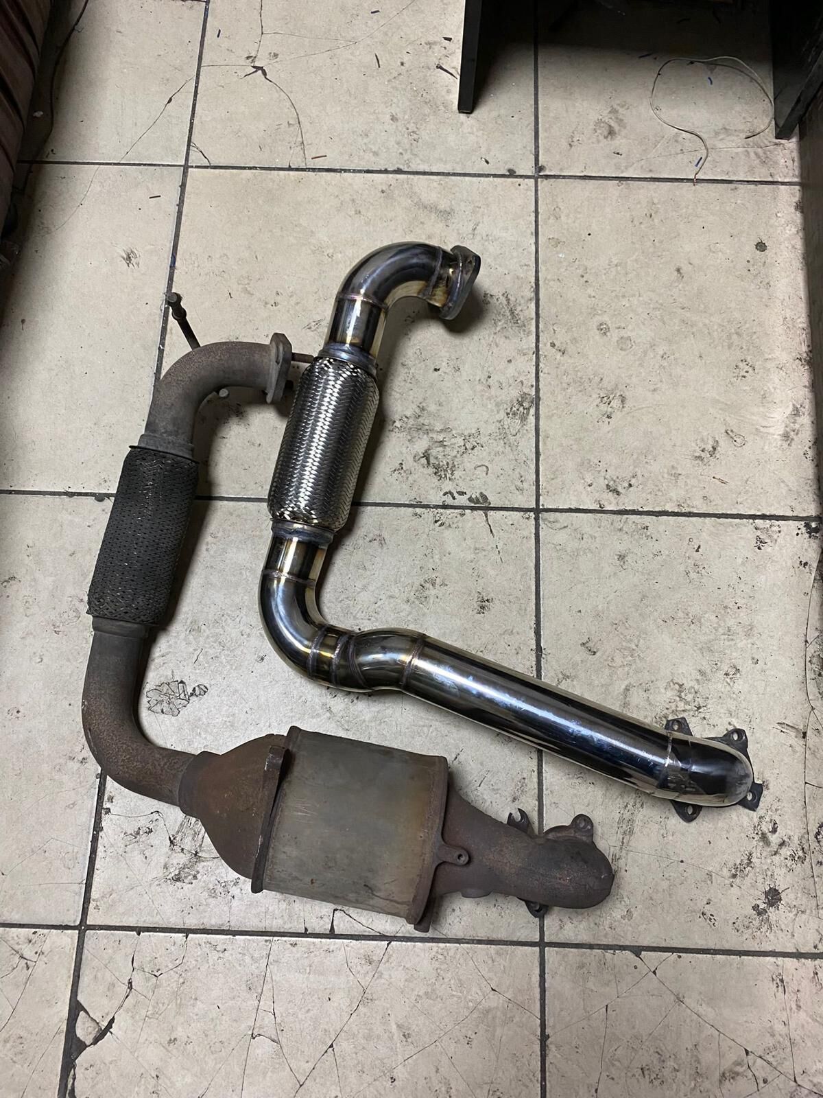 Ford Fiesta 1.4 Downpipe