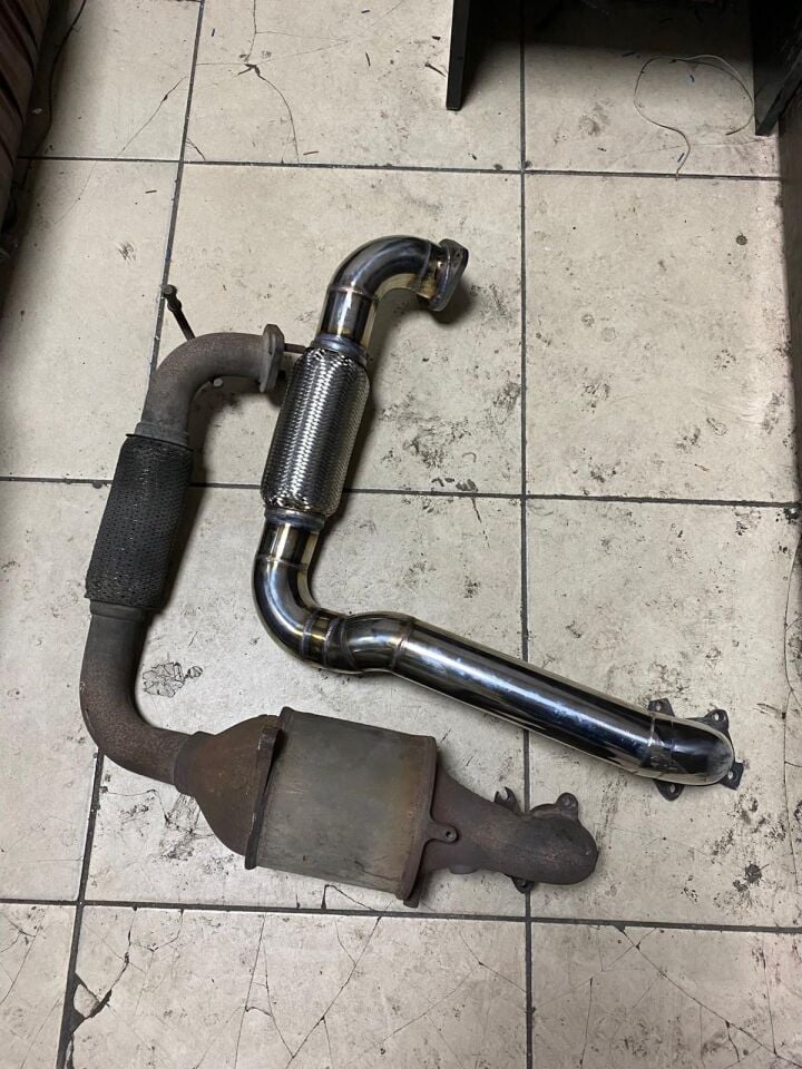 Ford Fiesta 1.4 Downpipe
