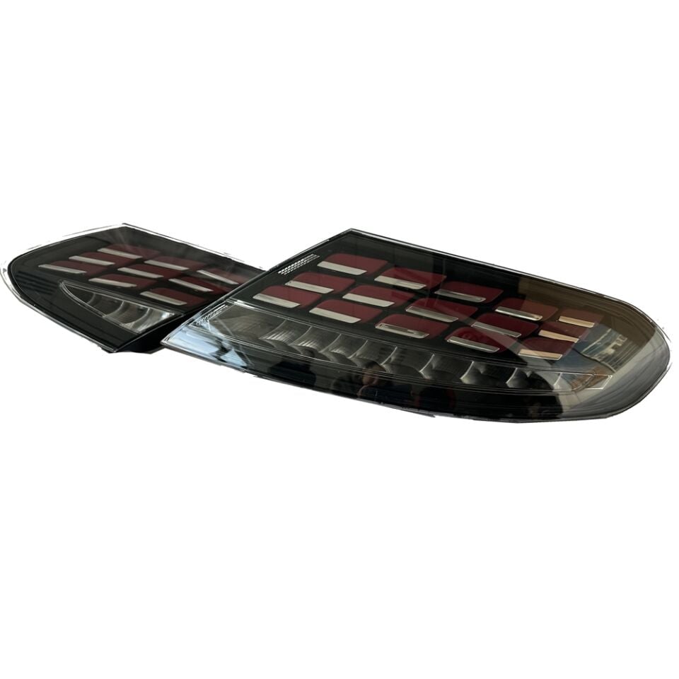 W205 C COUPE TO S COUPE LOOK SİYAH STOP SETİ