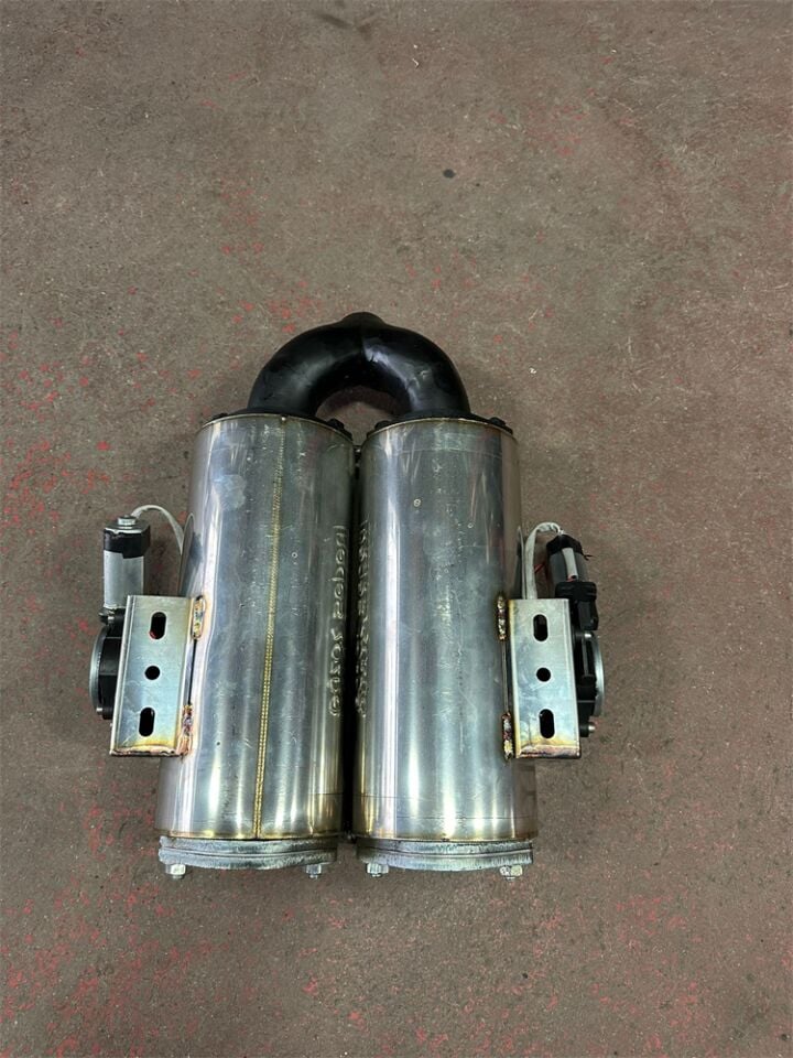 Bmw Çift Varex 2.0 Motor Üstü İçin Üniversal Arka Çiftli Flanşlı Varex Ve Arka Dkp Y Pipe + Varex Beyin Kumandası