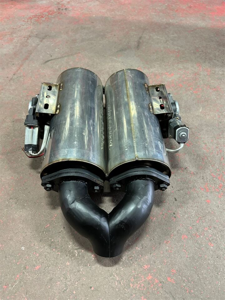 Bmw Çift Varex 2.0 Motor Üstü İçin Üniversal Arka Çiftli Flanşlı Varex Ve Arka Dkp Y Pipe + Varex Beyin Kumandası