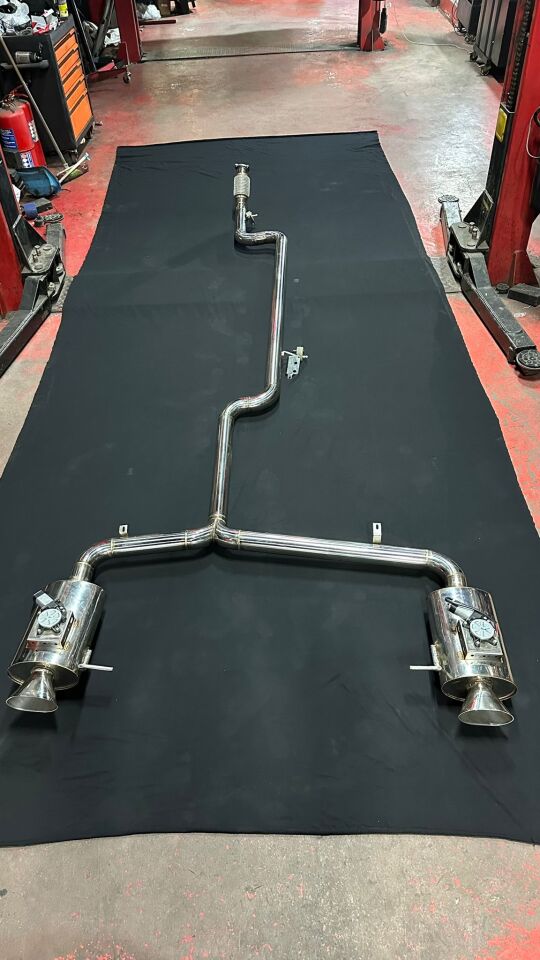 Audi A7 45 Tfsi 2.0 Kumandalı Performans Çift Varexli Egzoz Kiti