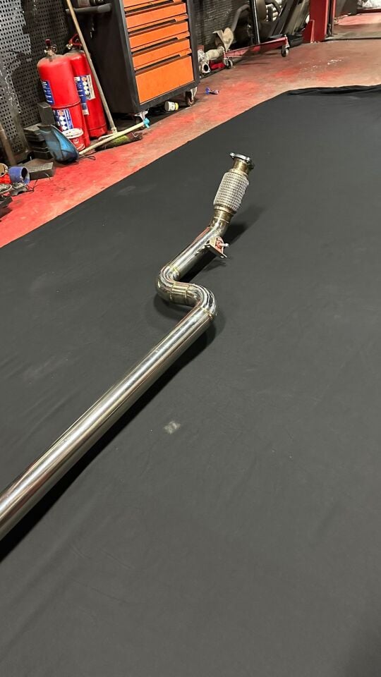 Audi A7 45 Tfsi 2.0 Kumandalı Performans Çift Varexli Egzoz Kiti