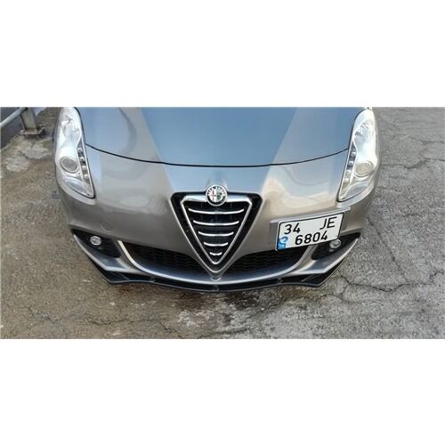 Alfa Romeo Giulietta Ön Tampon Lip