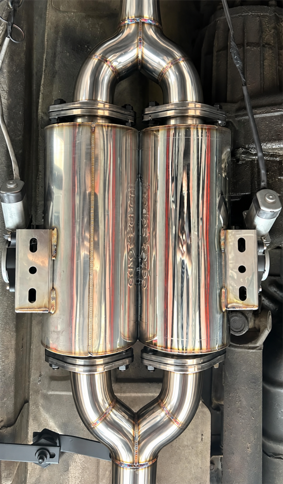 VW Amarok 2.0 / 3.0 Motorlar İçin Üniversal Arka Çiftli Flanşlı Varex Ve Arka Krom Y Pipe + Varex Beyin Kumandası