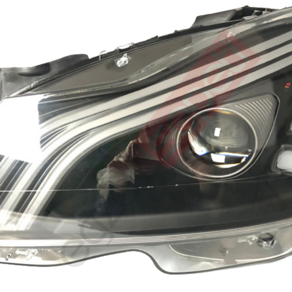 Mercedes W204 Far Seti Maybach (Makyajlı Kasa İçin) 2012-2014 Halojen İçin