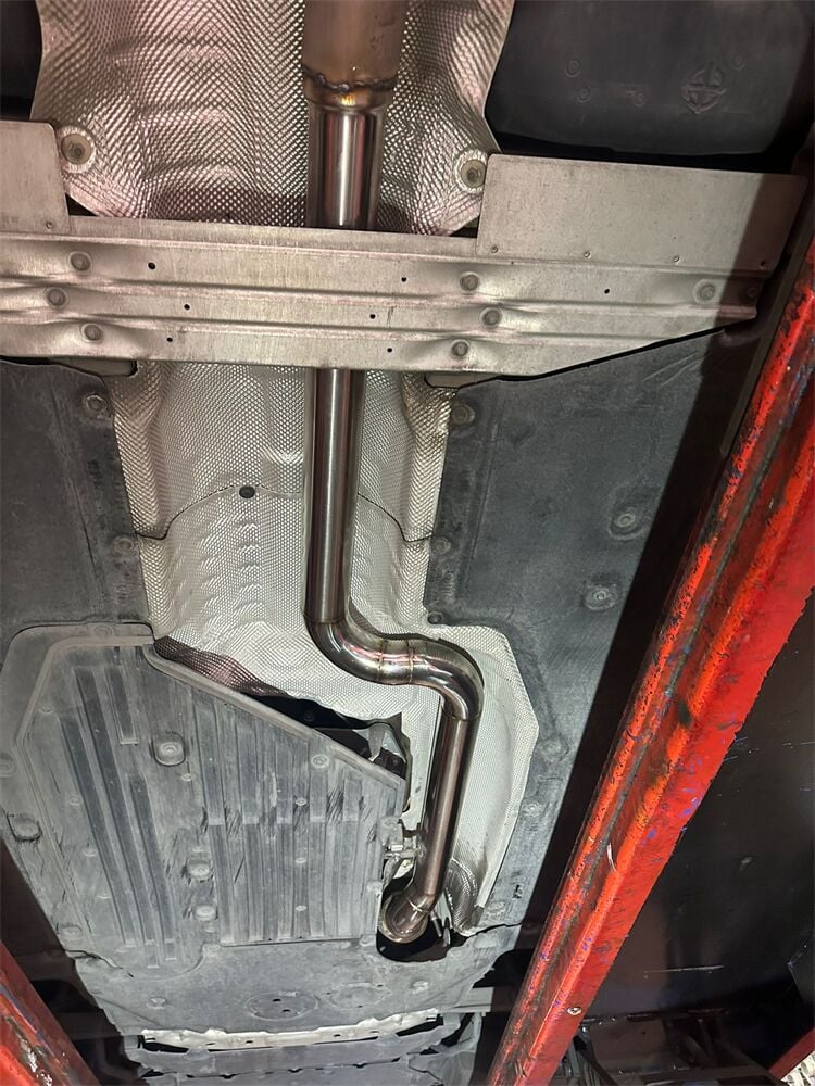 Bmw G30 Opf Ve Orta İptali Krom 70 mm