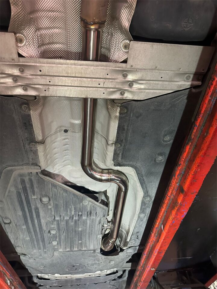 Bmw G30 Opf Ve Orta İptali Krom 70 mm