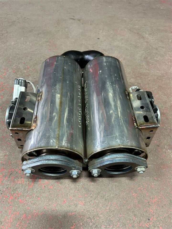 Bmw Arka Çiftli Flanşlı Varex Ve Arka Dkp Y Pipe + Kumanda Beyni