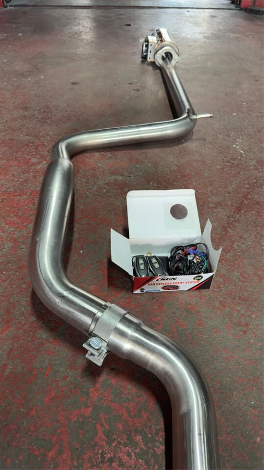 Audi A3 1.4 / 1.5 Benzinli Araçlar İçin Mat Krom Kit