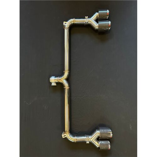 VW Golf 7 Çift Çıkışlı Krom Arka Boru Ve İthal Karbon Akrapoviç Egzoz Uçları