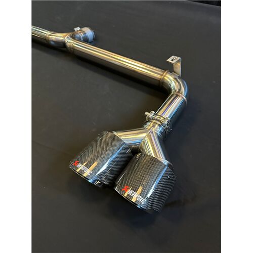 VW Scirocco Çift Çıkışlı Krom Arka Boru Ve İthal Karbon Akrapoviç Egzoz Uçları