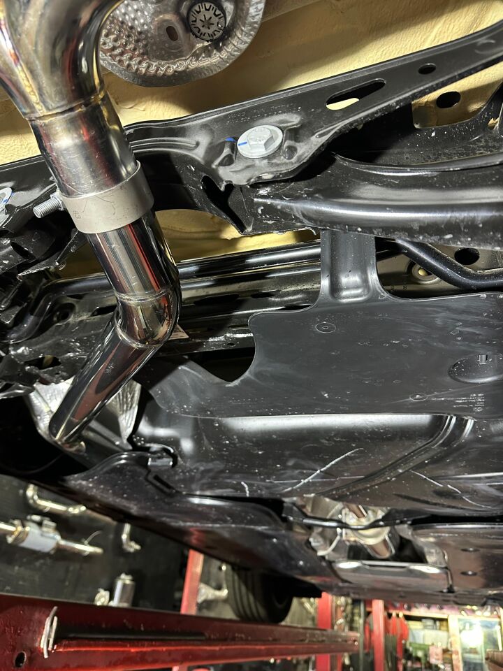 Cupra Terramar 1.5 Benzinli Krom Flanşlı Varex 60 mm Krom Borularla Krom Kit