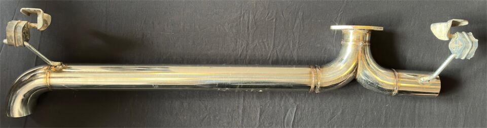 Bmw G30 Arka Y Pipe Krom