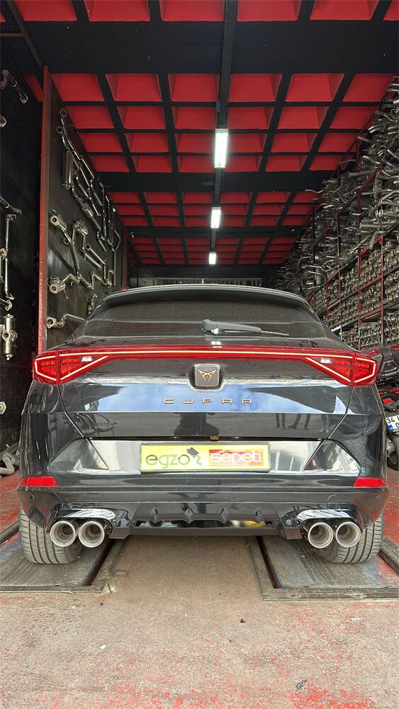 Cupra Formantor Çift Çıkış Arka Boru + 100 mm Krom 4 Çıkış Egzoz Ucu