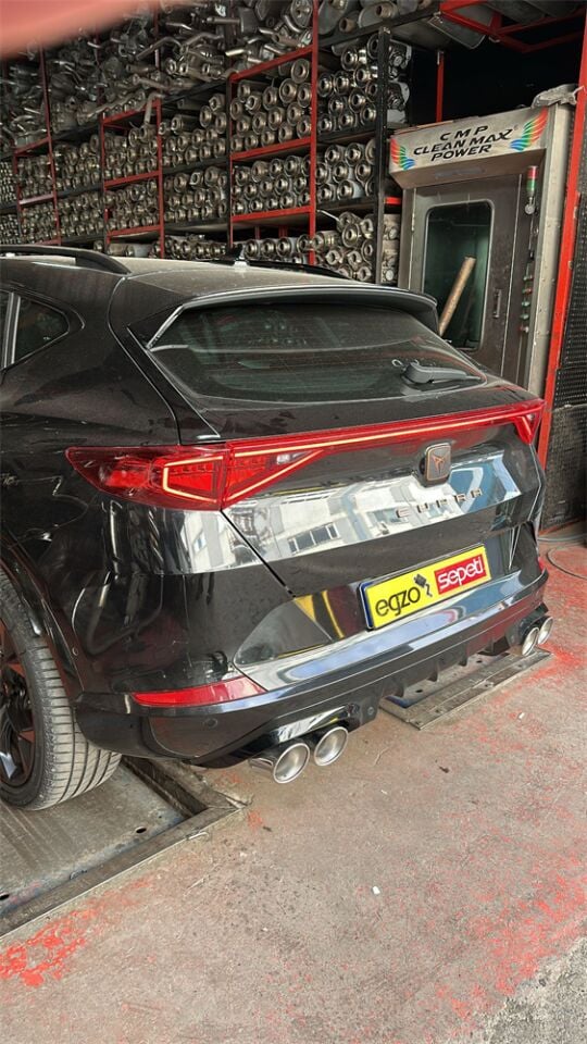 Cupra Formantor Çift Çıkış Arka Boru + 100 mm Krom 4 Çıkış Egzoz Ucu