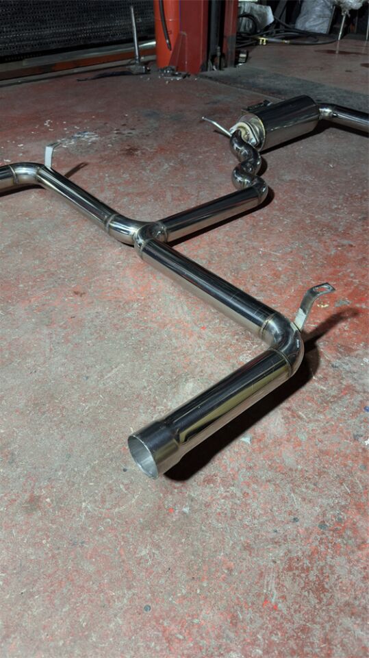 VW Golf 7 1.2 / 1.4 / 1.5 Benzinli Downpipe Çift Krom Flanşlı Varex 60 mm Krom Borularla Krom Kit