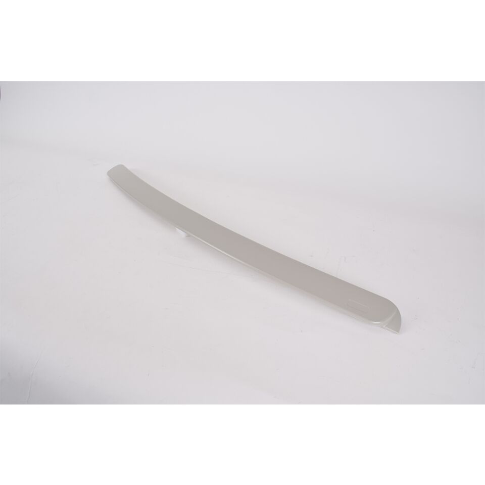 E46 TAVAN-CAM SPOİLERİ