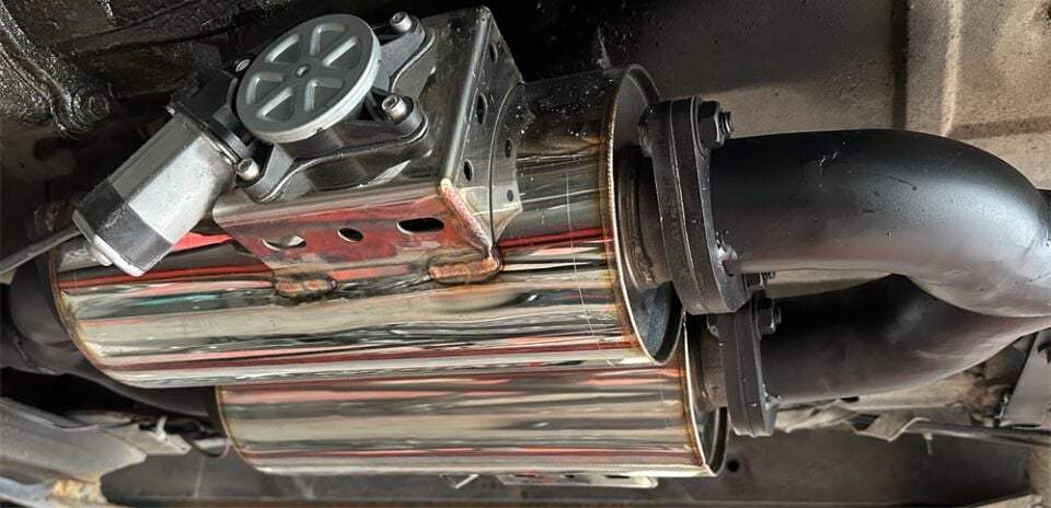 Jeep Çift Varex 2.0 Motor Üstü İçin Üniversal Arka Çiftli Flanşlı Varex Ve Arka Dkp Y Pipe + Varex Beyin Kumandası