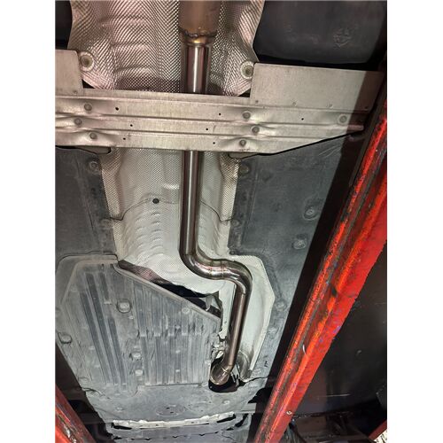 Bmw G22 Opf Ve Orta İptali Krom 70 mm