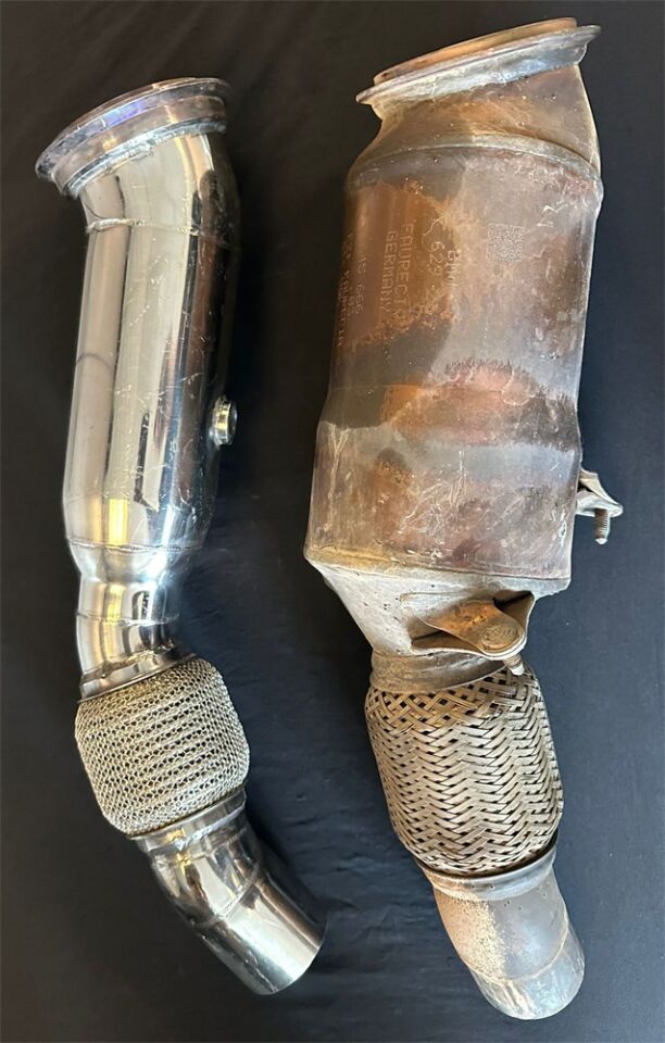 Bmw F33 428İ N20 Downpipe Spiralli İnce Turbo Kafası