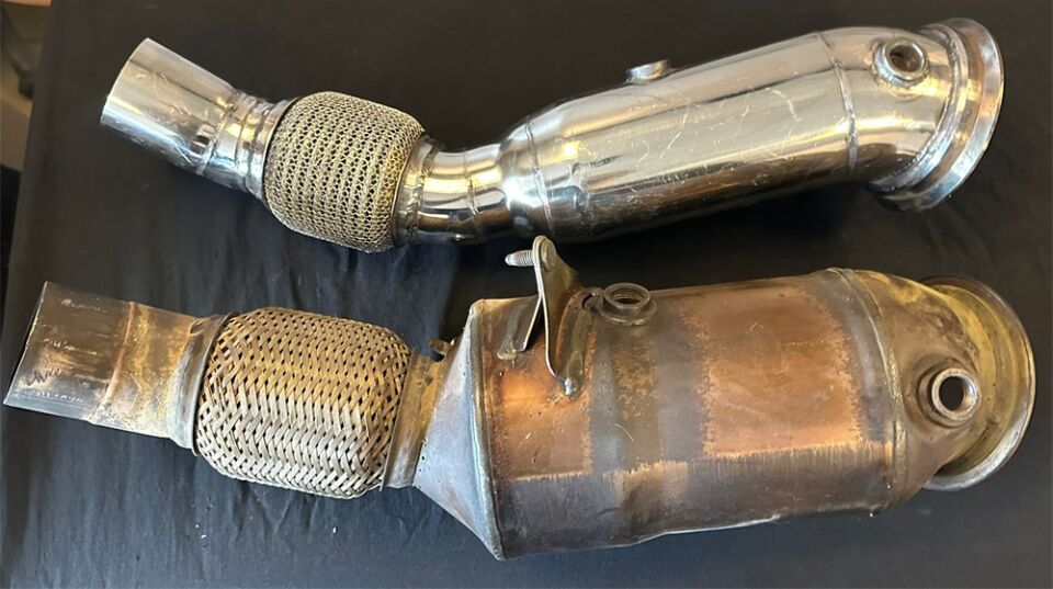 Bmw F33 428İ N20 Downpipe Spiralli İnce Turbo Kafası