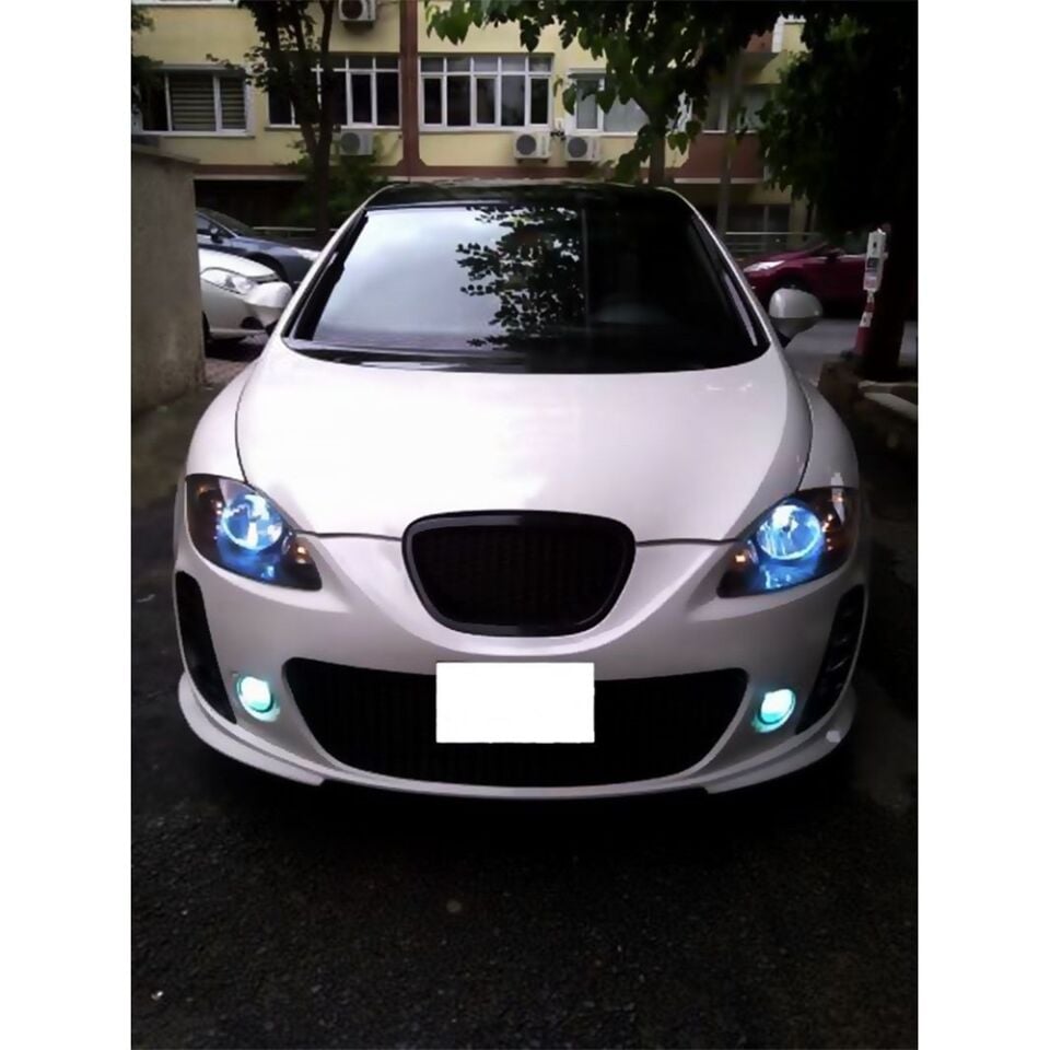 Seat Leon 1P Makyajlı Ön Panjur