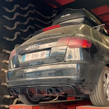 Audi A3 Sag Ve Sol Egzoz Çıkılarını Aktif Etmek İçin Özel Üretim Susturucu