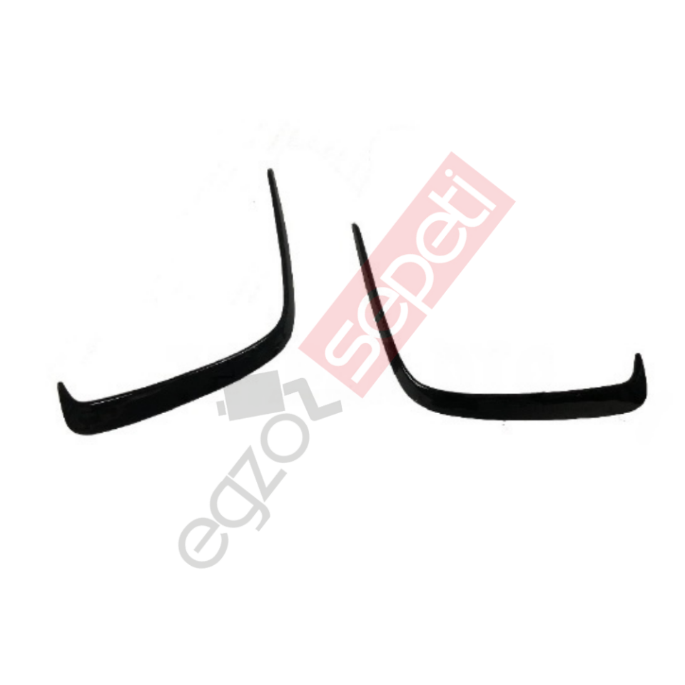 Mercedes W176 A45 Arka Tampon Kaşları