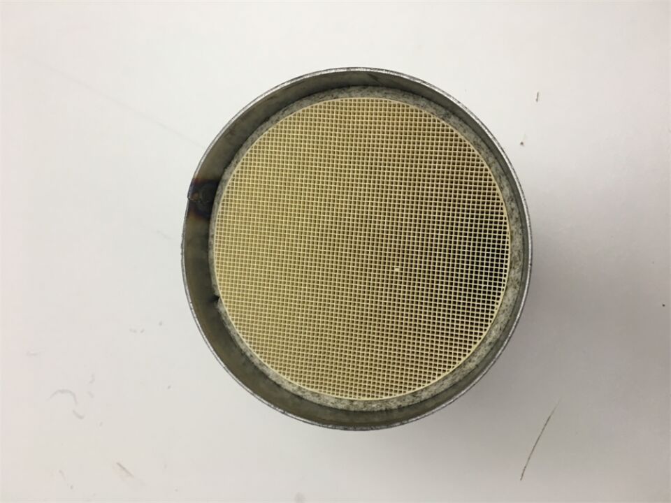 100*100 Euro 4 Gövde