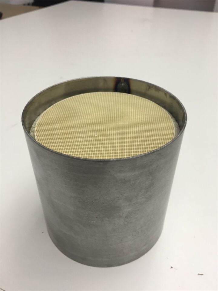 100*100 Euro 4 Gövde