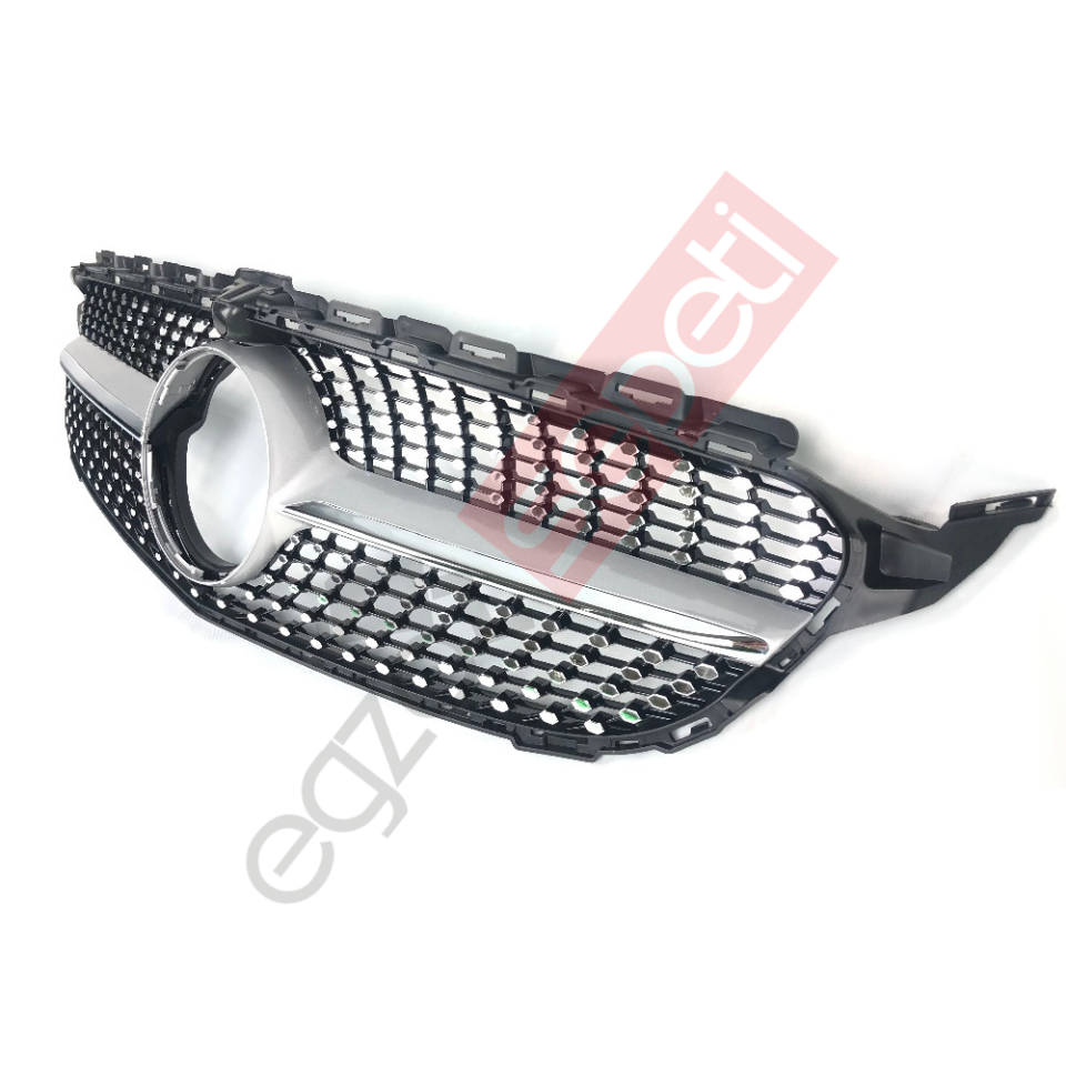 Mercedes W205 Panjur Diamond Gri Çıta Kameralı 14-18