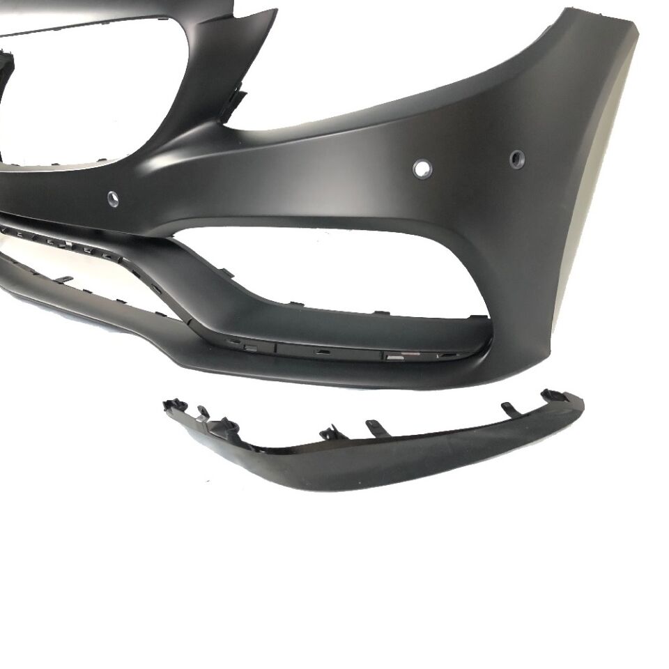 MERCEDES W205 ''PANJUR-LİP'' FACELİFT BODY KİT