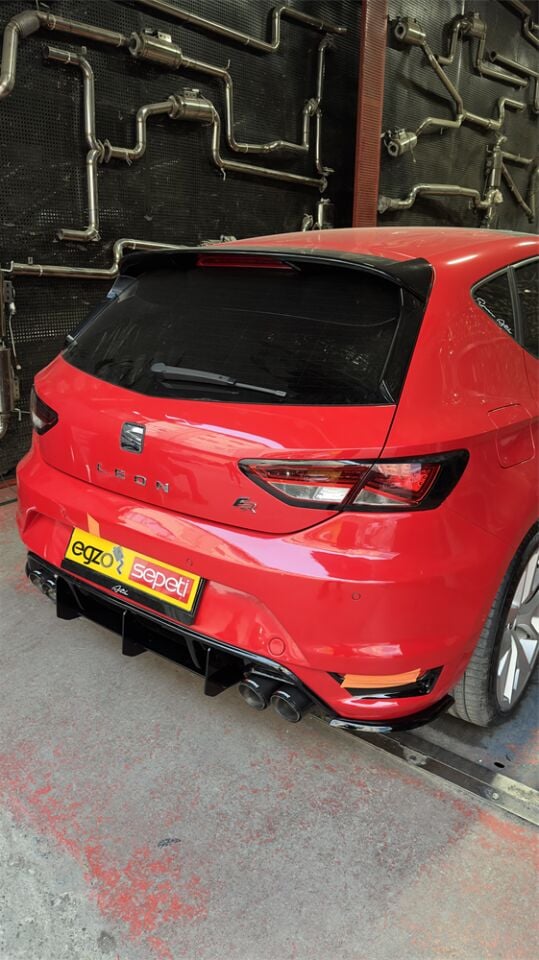 Seat Leon Aero Tampon Üzerine Takmak İçin Flaplar Ve Yan Sag Ve Sol Ekler