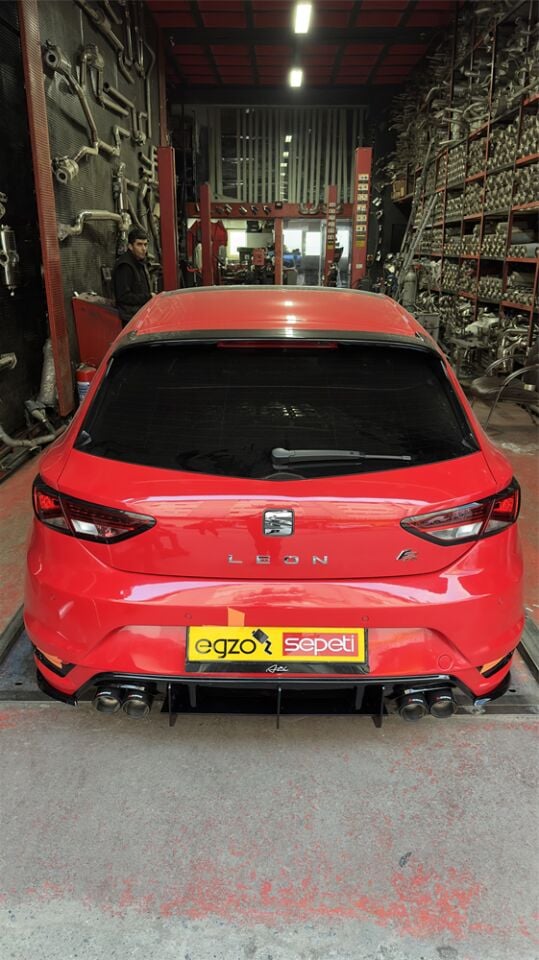 Seat Leon Aero Tampon Üzerine Takmak İçin Flaplar Ve Yan Sag Ve Sol Ekler