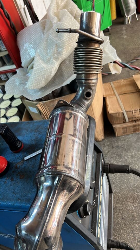 Bmw F30 3.18 Katalitik Konvektör